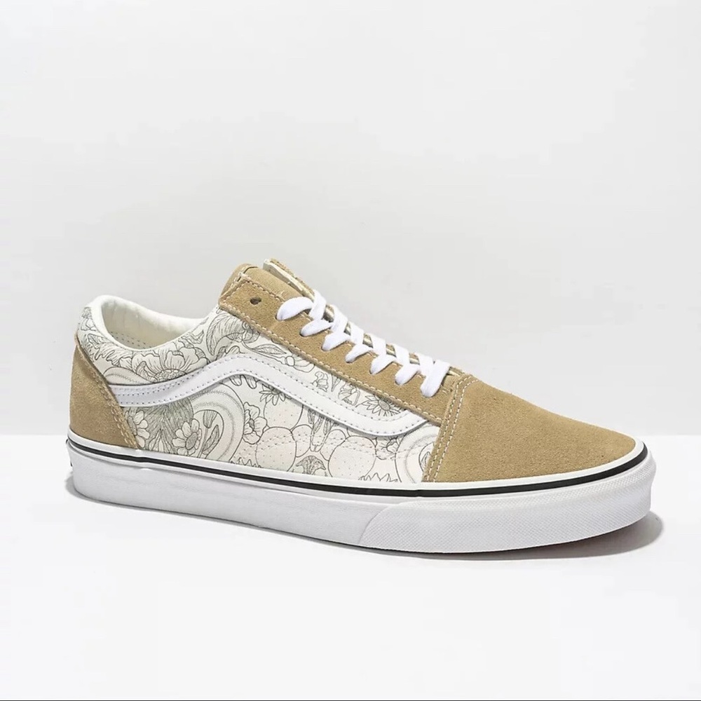 Vans Old Skool Desert Skull mens sneakers| US Men 6.0, US Women 7.5